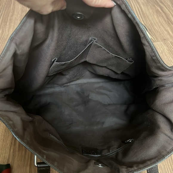 A299- 💯 % authentic Gucci shoulder bag - Picture 10 of 16